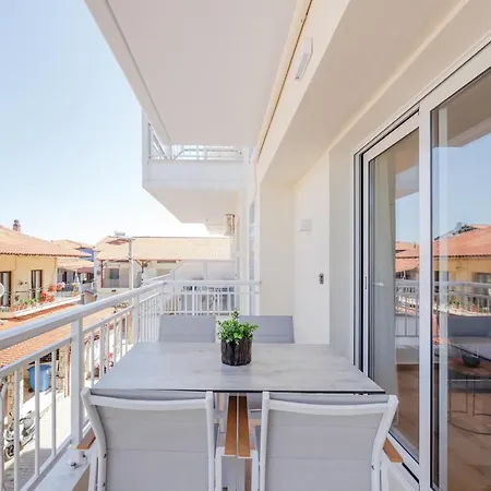 Kentro Luxury Suites Hanioti Exterior photo
