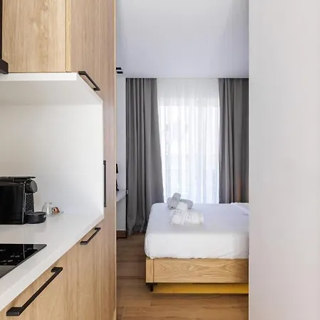Kentro Luxury Suites Hanioti Exterior photo