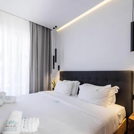 Kentro Luxury Suites Hanioti Exterior photo